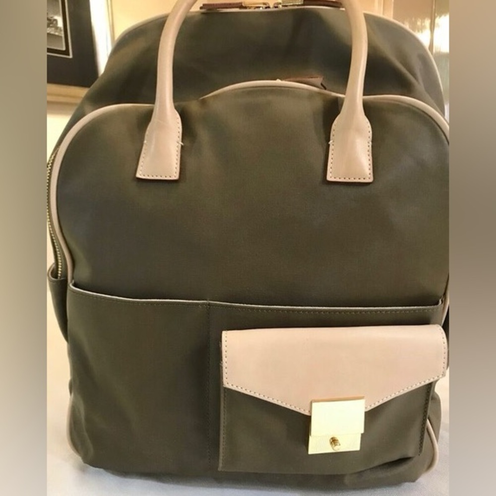 India Hicks Bag/Backpack, Leather and Canvas. Hidden Computer Compartment.